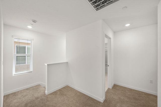 8488 Anker Way, Elk Grove, CA 95757