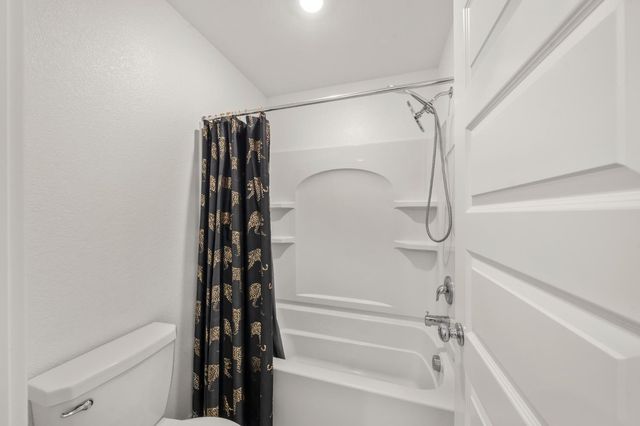 8488 Anker Way, Elk Grove, CA 95757