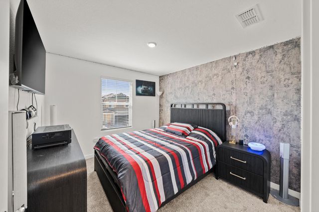 8488 Anker Way, Elk Grove, CA 95757