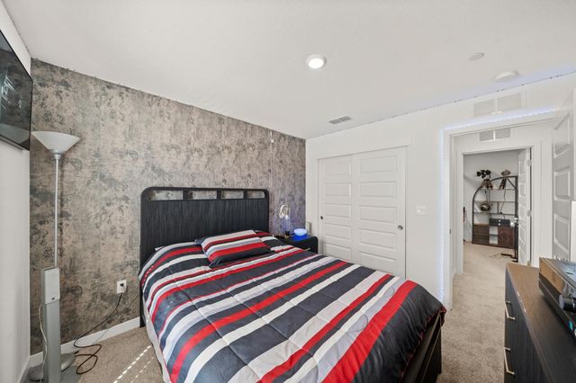 8488 Anker Way, Elk Grove, CA 95757