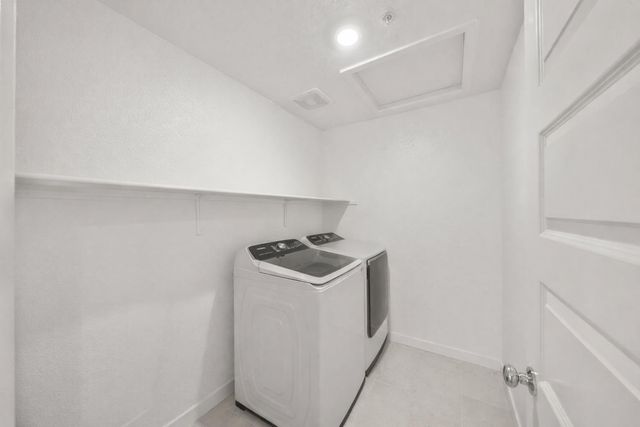 8488 Anker Way, Elk Grove, CA 95757