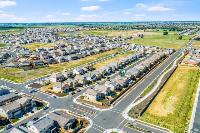 8488 Anker Way, Elk Grove, CA 95757