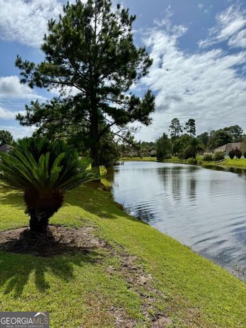 115 Spring Lake Circle, Brunswick, GA 31525