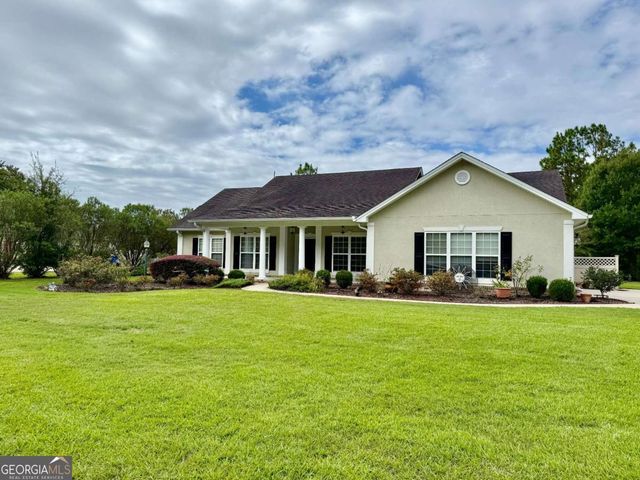 115 Spring Lake Circle, Brunswick, GA 31525