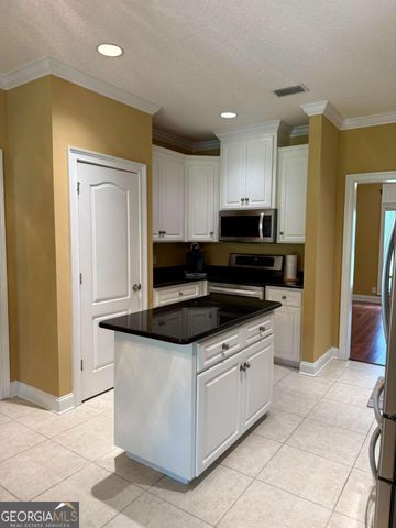 115 Spring Lake Circle, Brunswick, GA 31525