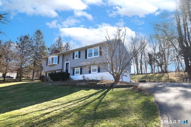 21 Rolling Glen Drive, New Milford, CT 06776