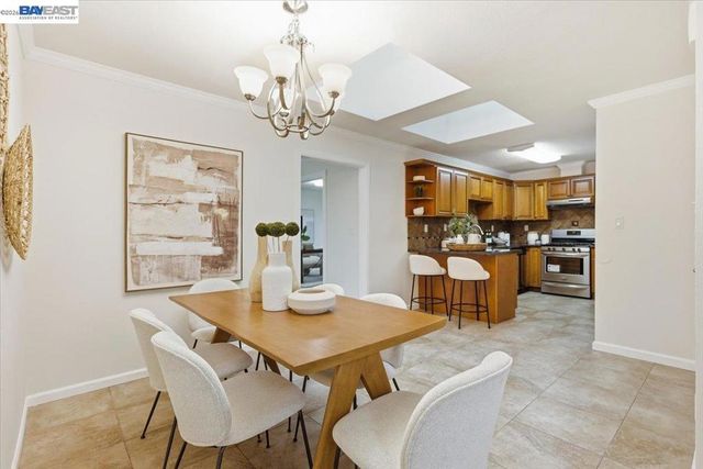 7447 7447 Tamarack Dr, Dublin, CA 94568