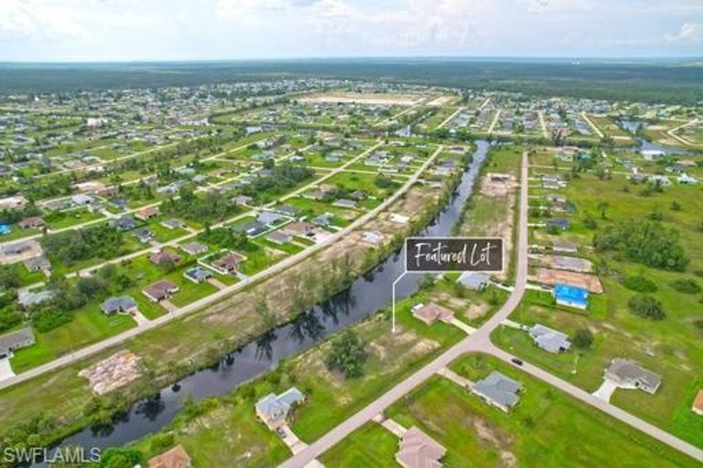 3810 NE 17th AVE, CAPE CORAL, FL 33909 — exterior
