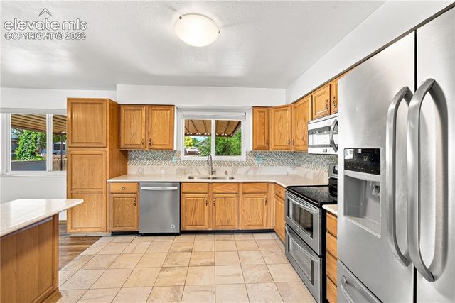 540 Starlite Drive, Pueblo, CO 81005
