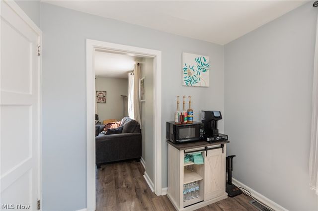 838 Warwick Drive, Sheffield Lake, OH 44054