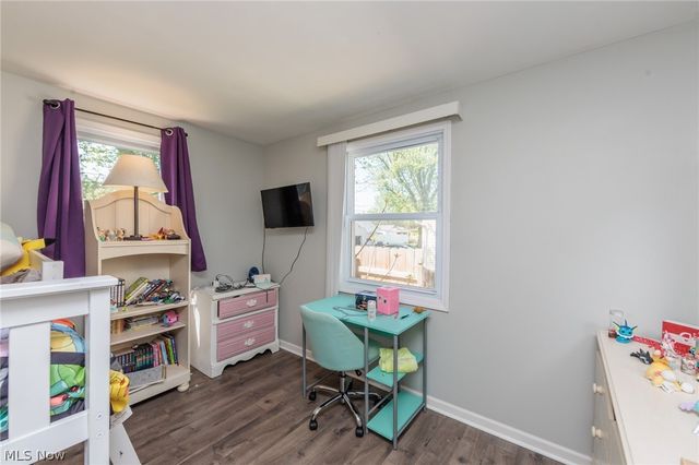838 Warwick Drive, Sheffield Lake, OH 44054