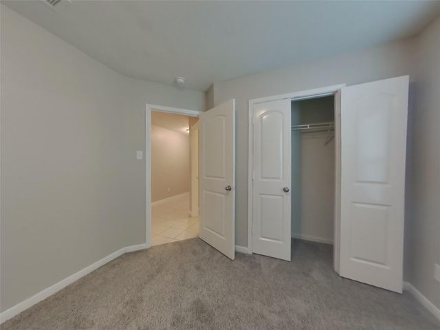 317 Summer Horse Drive, La Marque, TX 77568