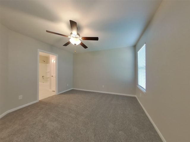 317 Summer Horse Drive, La Marque, TX 77568