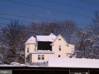 333 OAK AVE, Sharon Hill, PA 19079