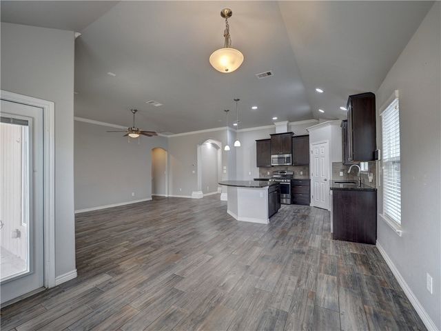 7826 Fort Griffen Dr, Corpus Christi, TX 78414