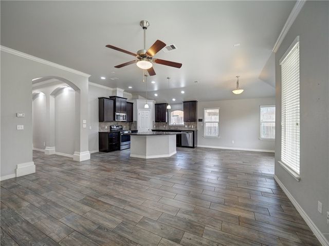 7826 Fort Griffen Dr, Corpus Christi, TX 78414