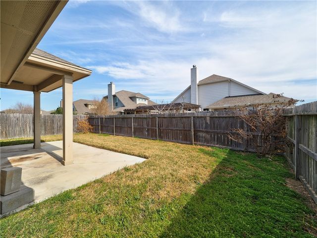 7826 Fort Griffen Dr, Corpus Christi, TX 78414