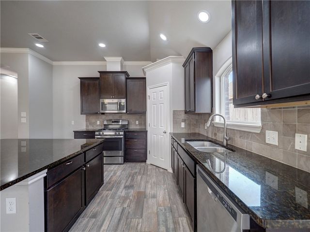 7826 Fort Griffen Dr, Corpus Christi, TX 78414