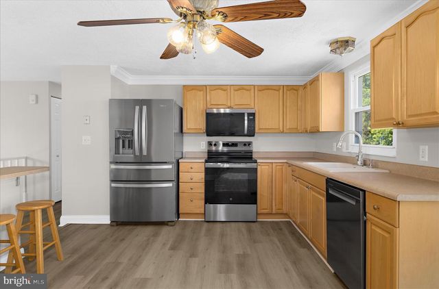 7854 TICK NECK RD, Pasadena, MD 21122