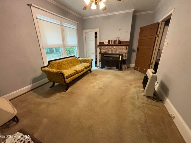 3260 Herrings Chapel Road, Burgaw, NC 28425