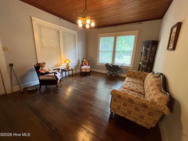 3260 Herrings Chapel Road, Burgaw, NC 28425