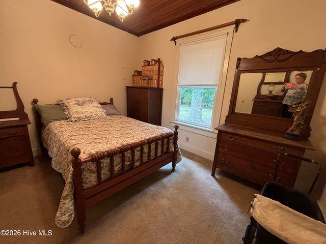 3260 Herrings Chapel Road, Burgaw, NC 28425