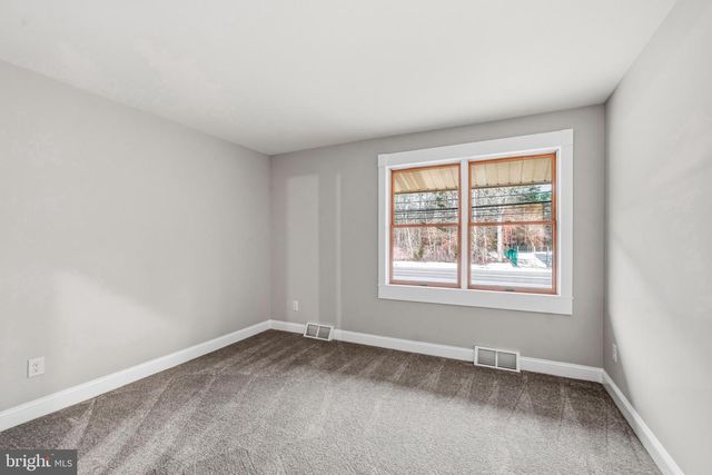 2356 WEYMOUTH RD, Newfield, NJ 08344