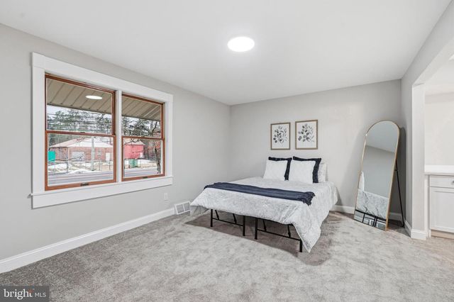 2356 WEYMOUTH RD, Newfield, NJ 08344