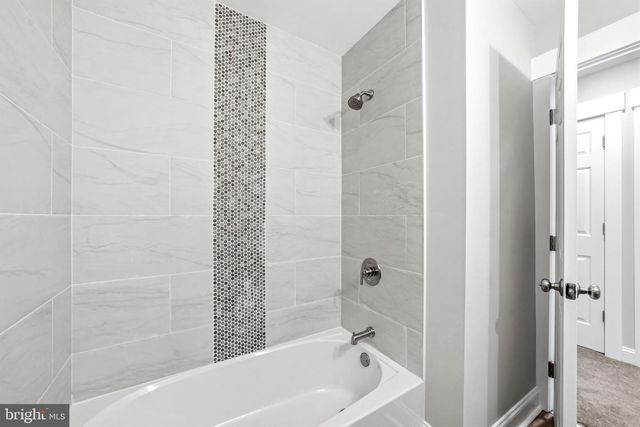 2356 WEYMOUTH RD, Newfield, NJ 08344