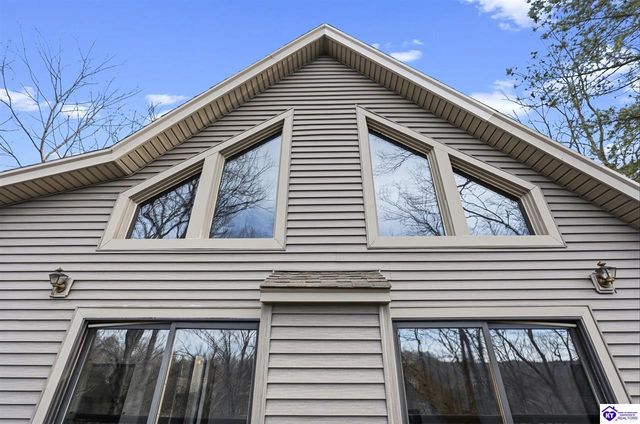 122 Pineland Lane, Brandenburg, KY 40108