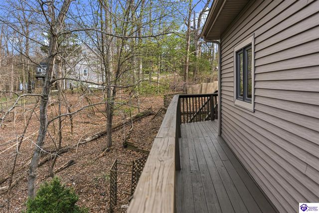 122 Pineland Lane, Brandenburg, KY 40108