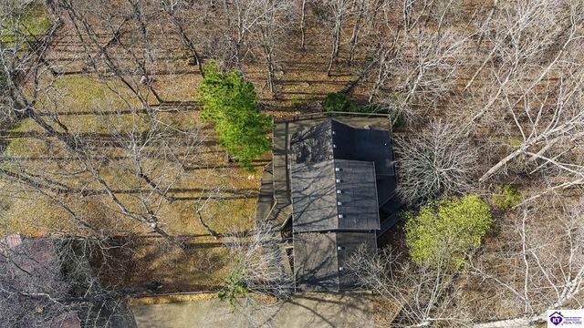 122 Pineland Lane, Brandenburg, KY 40108