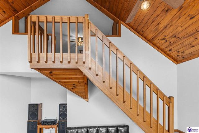 122 Pineland Lane, Brandenburg, KY 40108