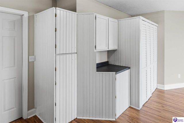 122 Pineland Lane, Brandenburg, KY 40108