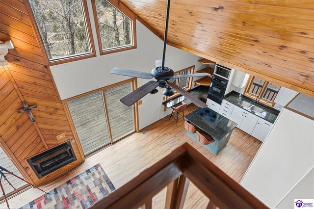 122 Pineland Lane, Brandenburg, KY 40108