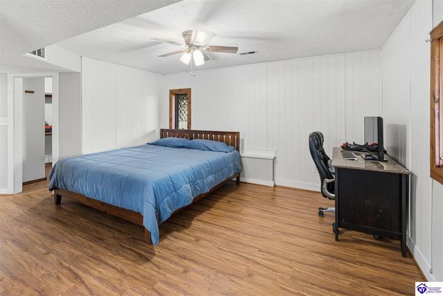 122 Pineland Lane, Brandenburg, KY 40108