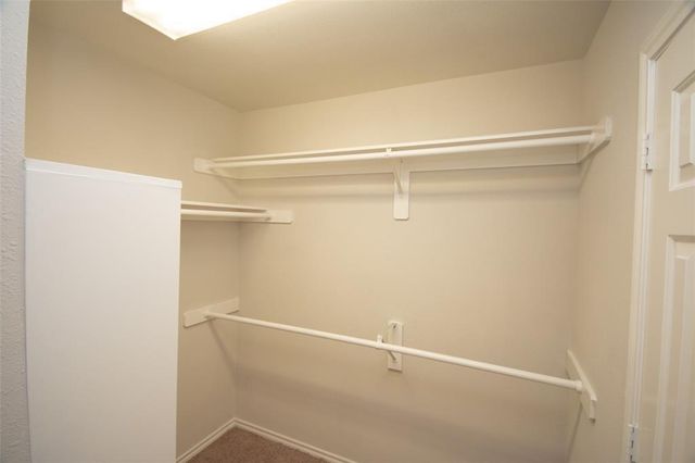 6043 Pennworth Lane, Houston, TX 77084