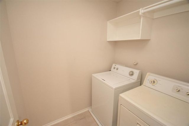 6043 Pennworth Lane, Houston, TX 77084