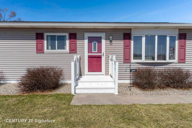 1600 Hotchkiss Road, Williams Twp, MI 48623