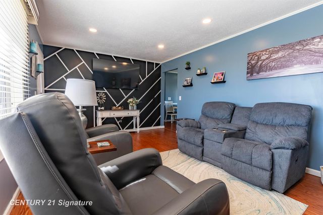 1600 Hotchkiss Road, Williams Twp, MI 48623