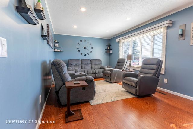 1600 Hotchkiss Road, Williams Twp, MI 48623