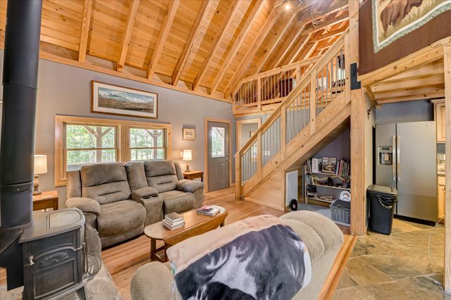 196 Brodie Hall Road, Wagener, SC 29164
