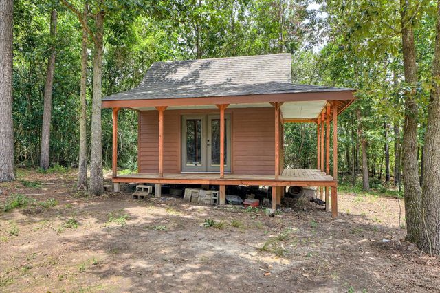 196 Brodie Hall Road, Wagener, SC 29164