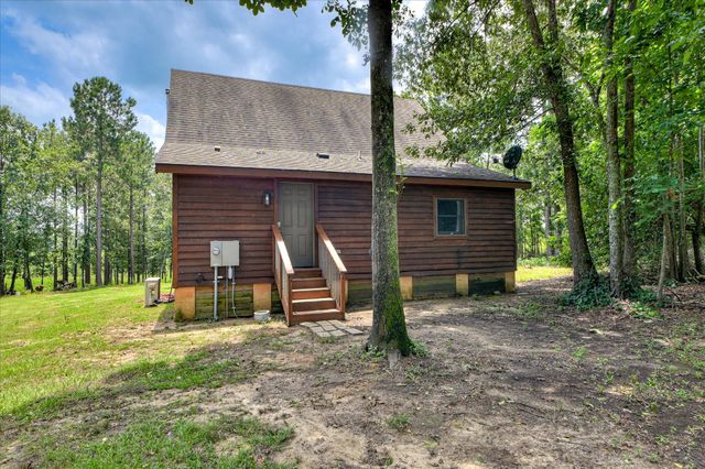 196 Brodie Hall Road, Wagener, SC 29164