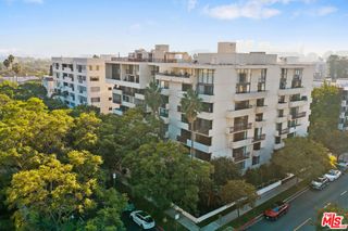 325 N Oakhurst Drive 203, Beverly Hills, CA 90210