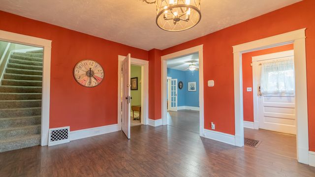 401 E Street, La Porte, IN 46350