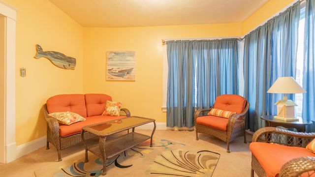 401 E Street, La Porte, IN 46350