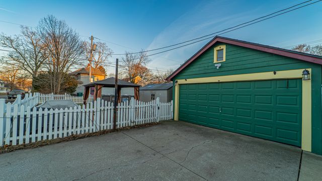 401 E Street, La Porte, IN 46350