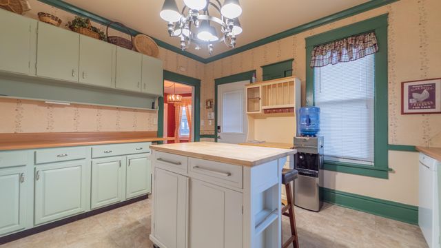 401 E Street, La Porte, IN 46350