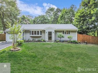 58 Dock Road, Old Bridge, NJ 08879